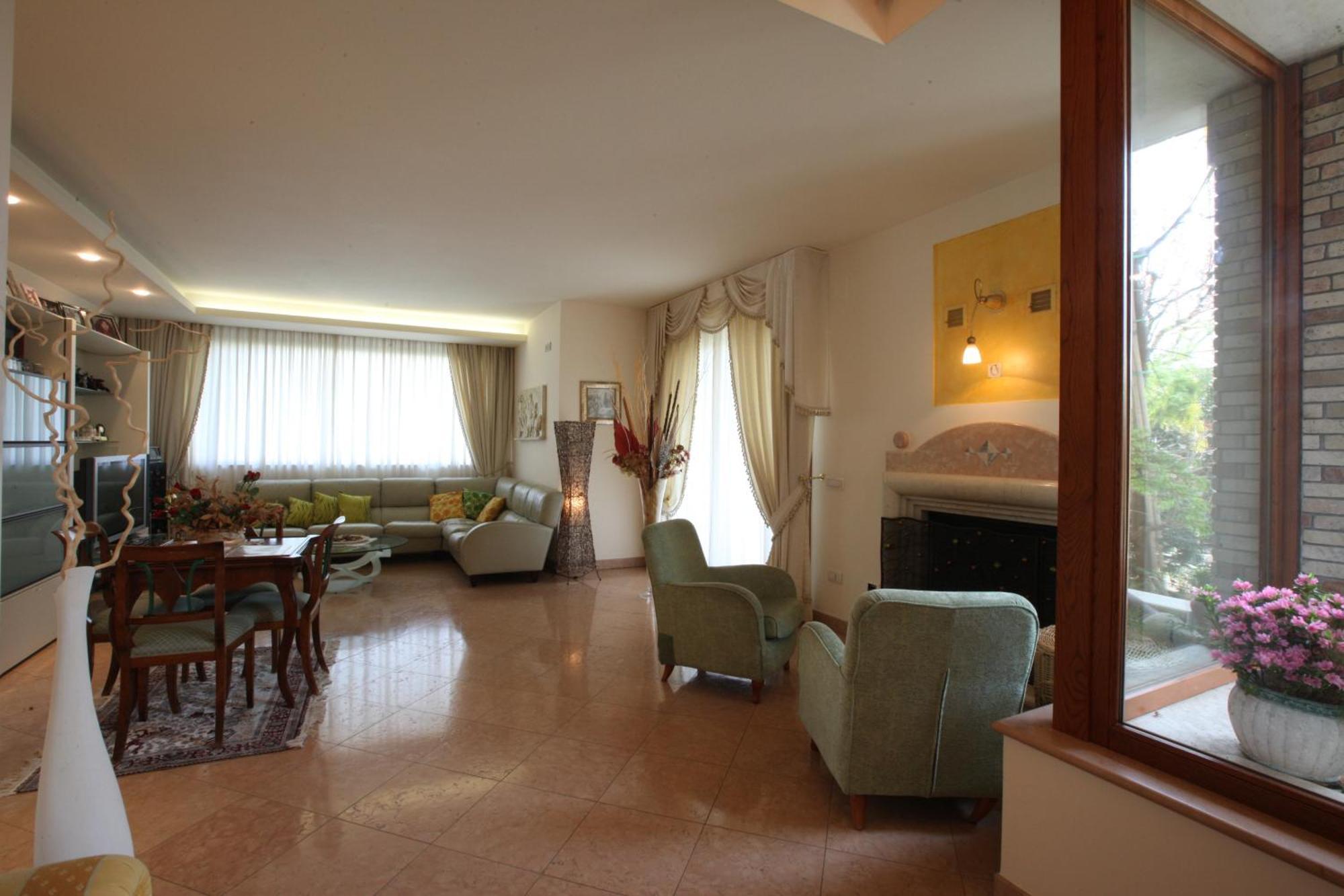 Villa Gioia Rooms 몬테그라나로 외부 사진