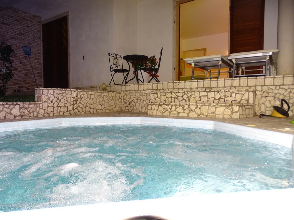 Villa Gioia Rooms 몬테그라나로 외부 사진